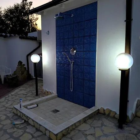 Indigo Moon Affittacamere Quartu SantʼElena